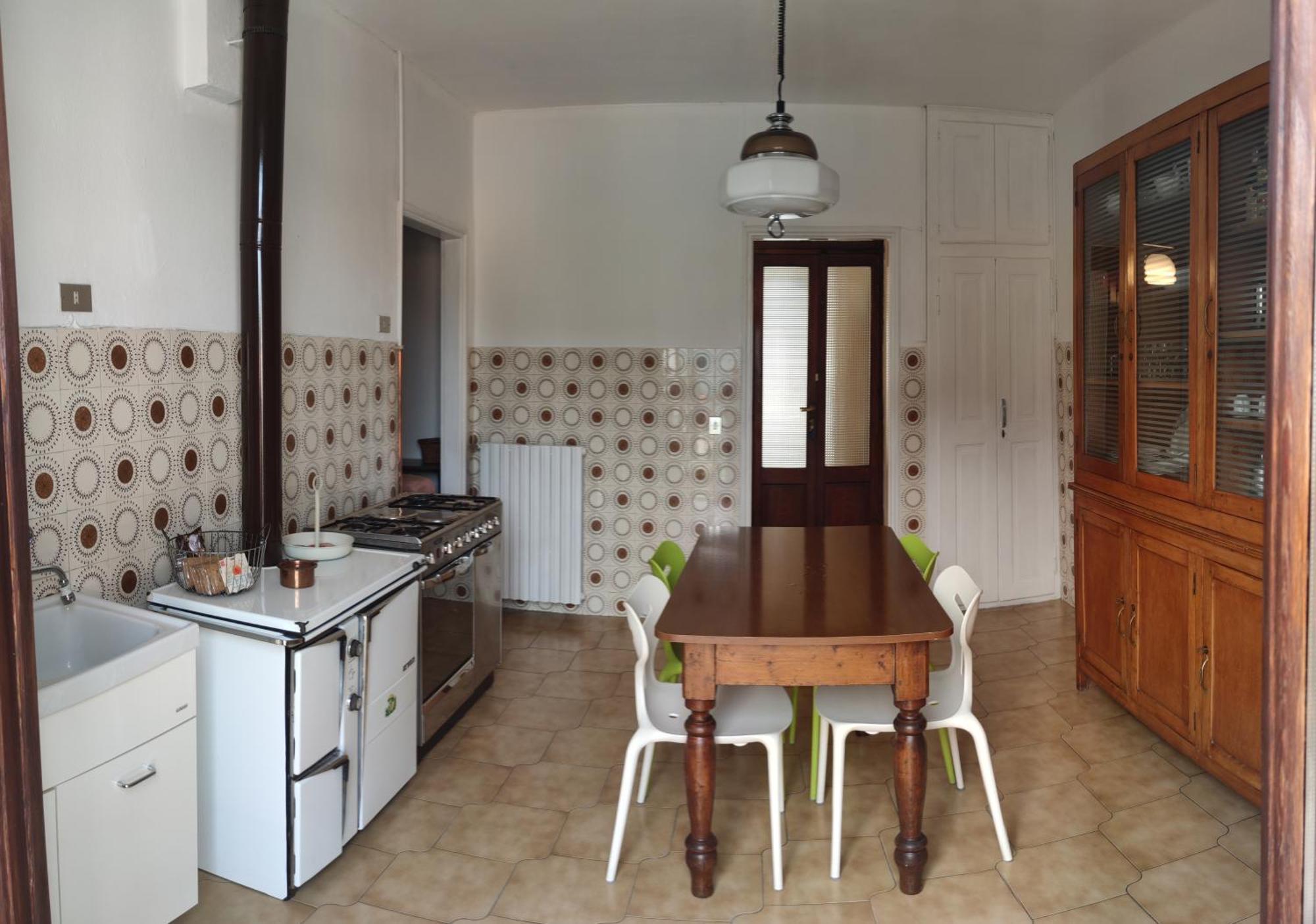 Casa Vacanze Malvarosa Casale Corte Cerro Екстер'єр фото
