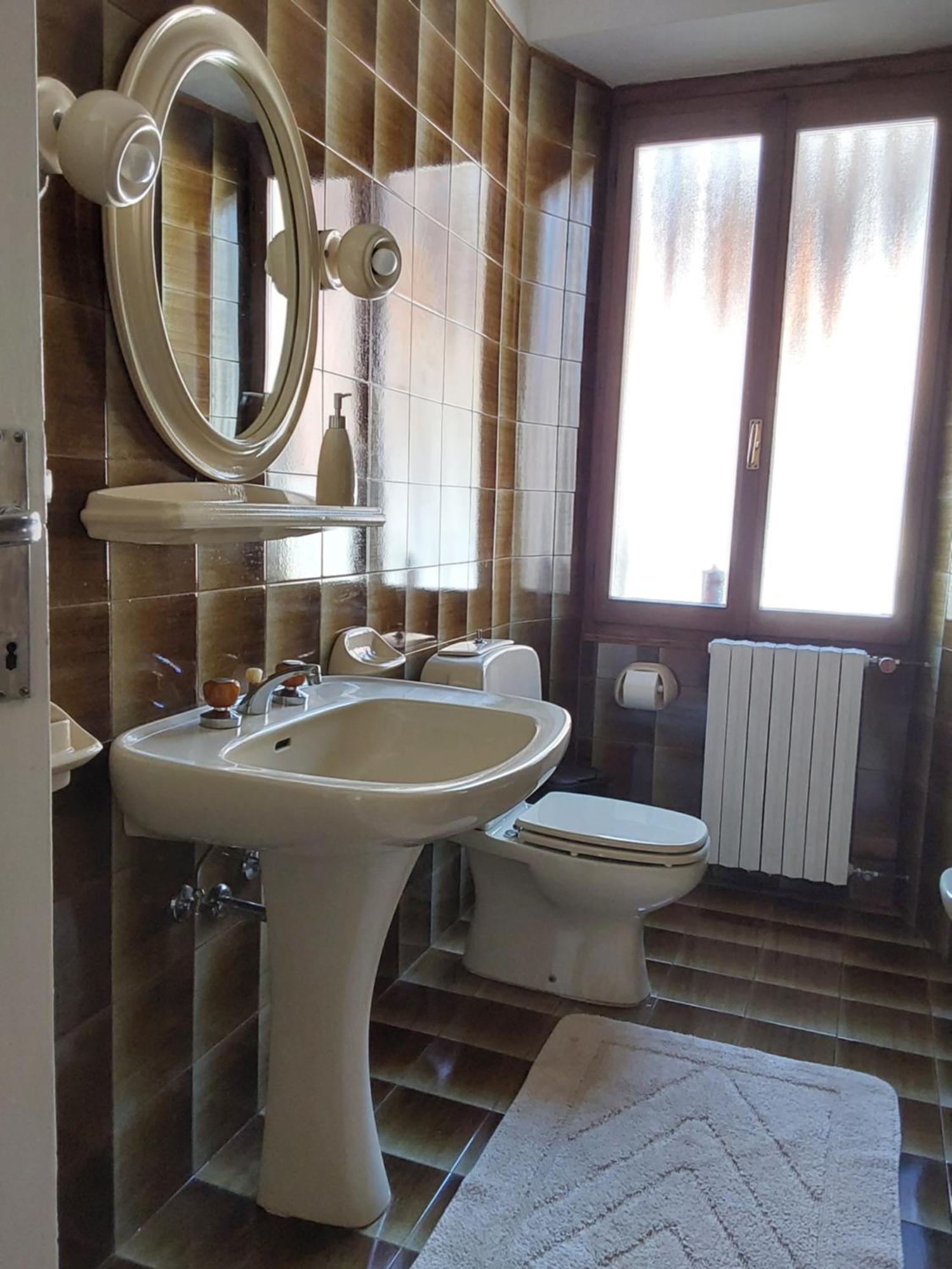 Casa Vacanze Malvarosa Casale Corte Cerro Екстер'єр фото