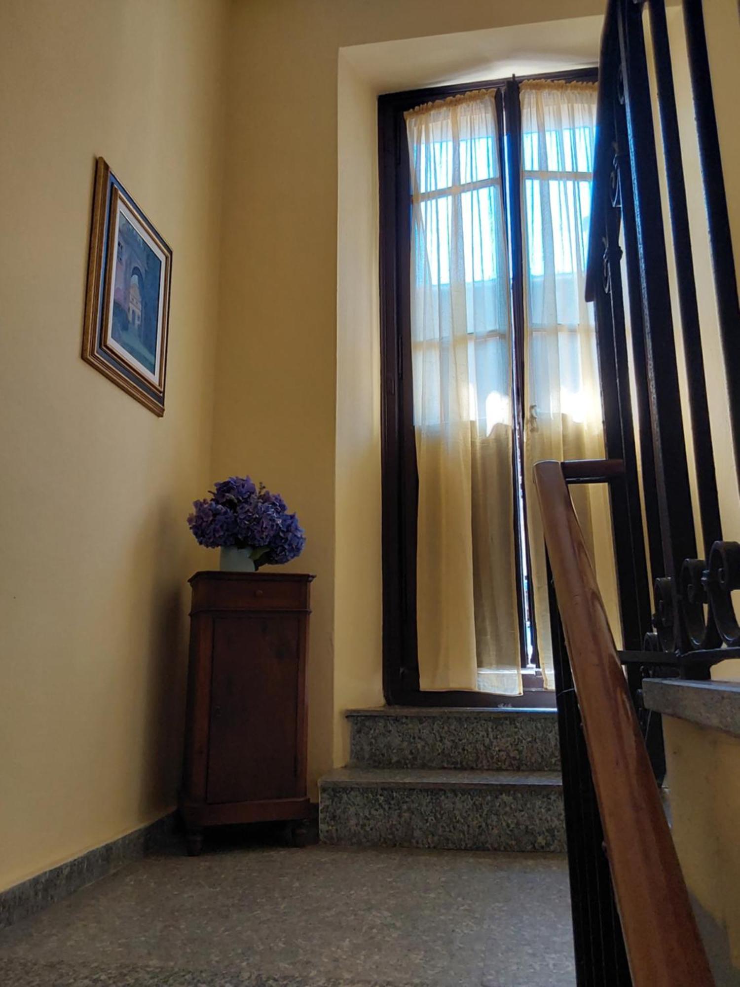Casa Vacanze Malvarosa Casale Corte Cerro Екстер'єр фото